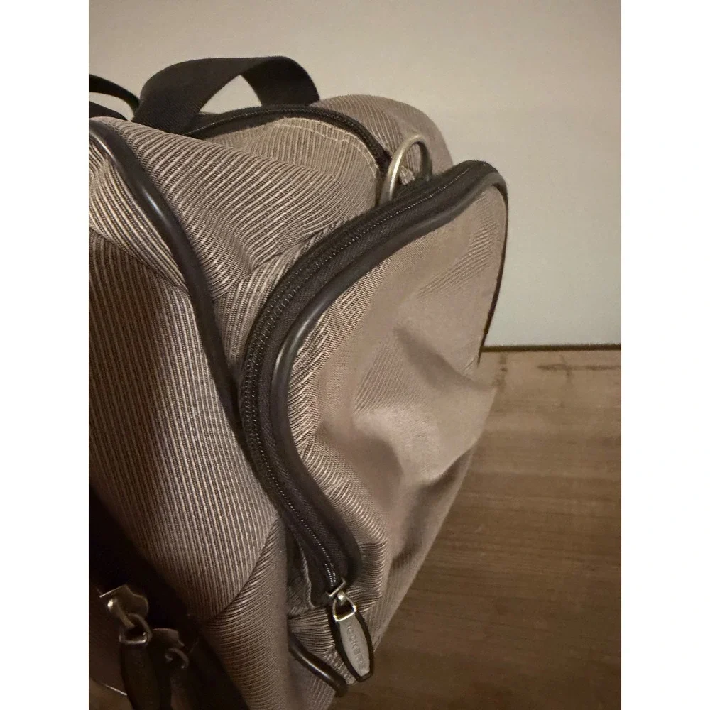 Dockers Travel Duffel Bag Tan Brown Striped Weekend Carry On‎ Gym Bag